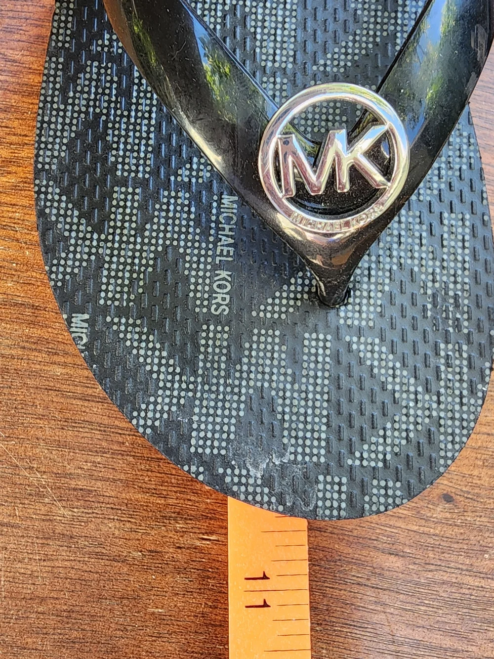 Michael Kors slide into